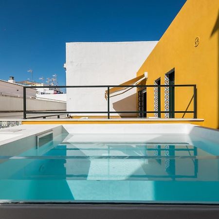 Wello Apartments Sevilla Exteriör bild